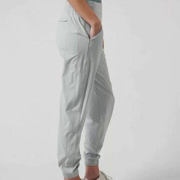 Athleta Brooklyn Textured Jogger Pants City Stripe Coast Clay Green Size 2 NWT - Picture 4 of 9